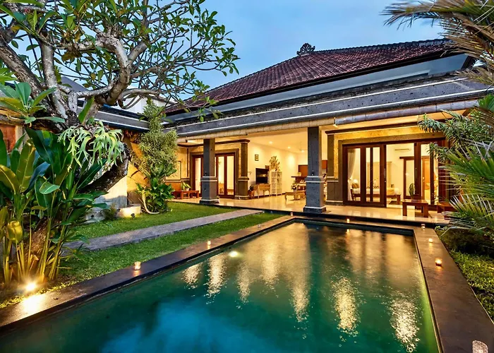 Villa Bens Tunjung Two-bedroom With Private Pool Kuta