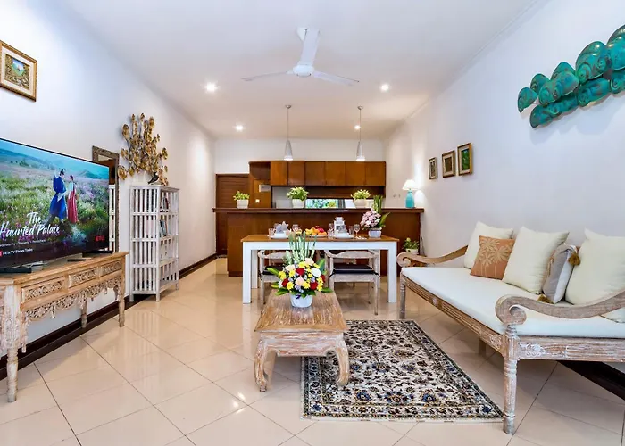 Bens Tunjung Two-bedroom With Private Pool Kuta Villa Seminyak
