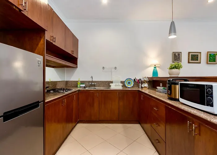 Bens Tunjung Two-bedroom With Private Pool Kuta Villa *