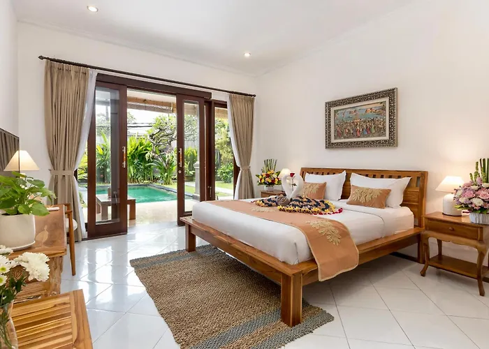 Bens Tunjung Two-bedroom With Private Pool Kuta